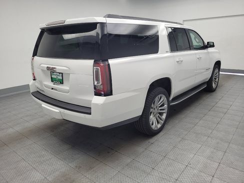 Used 2019 GMC Yukon XL SLT w/ HD Trailering Package AWD/4WD image 9