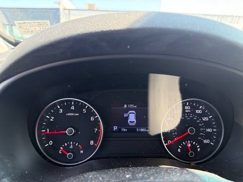 Used 2022 Kia Sportage LX AWD/4WD image 11