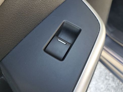 Used 2016 Honda CR-V Touring image 17