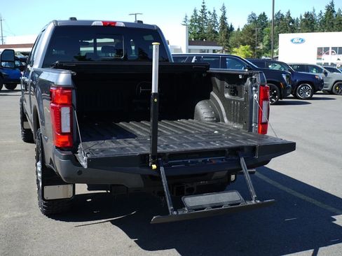 Used 2022 Ford F350 Platinum AWD/4WD image 30