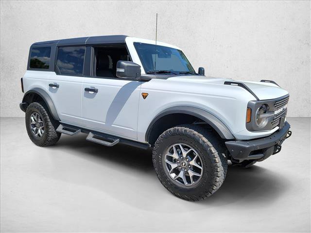 Used 2024 Ford Bronco Badlands AWD/4WD image 3