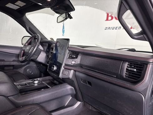 Certified 2023 Ford Expedition Limited image 17
