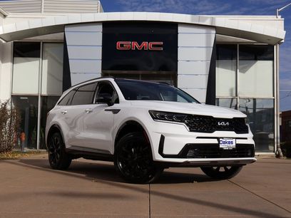 Used 2022 Kia Sorento SX