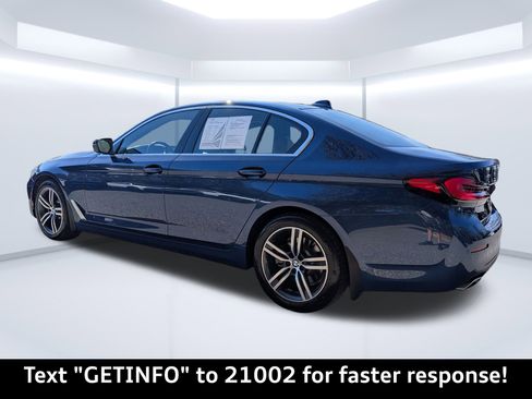 Used 2023 BMW 530i xDrive w/ Convenience Package image 6