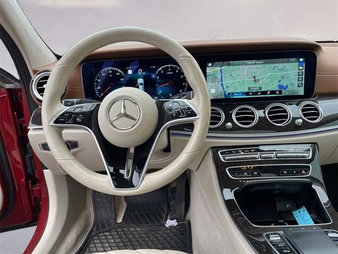 Certified 2021 Mercedes-Benz E 350 4MATIC Sedan image 10
