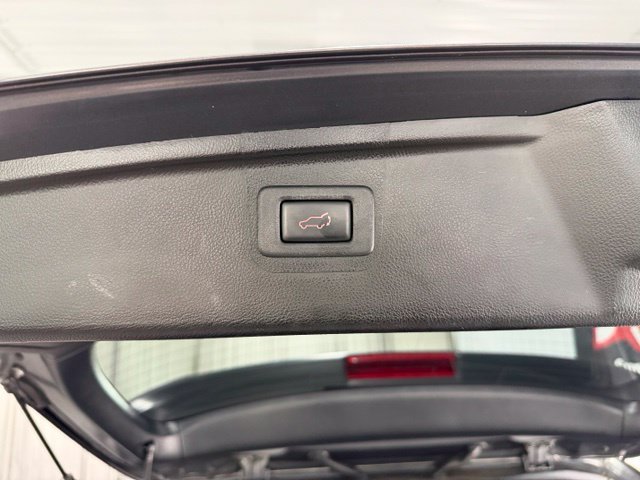 Used 2019 Subaru Outback 3.6R Limited AWD/4WD image 20