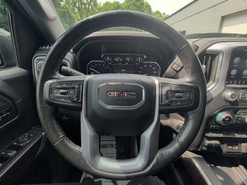 Used 2020 GMC Sierra 1500 SLT w/ SLT Premium Plus Package AWD/4WD image 18