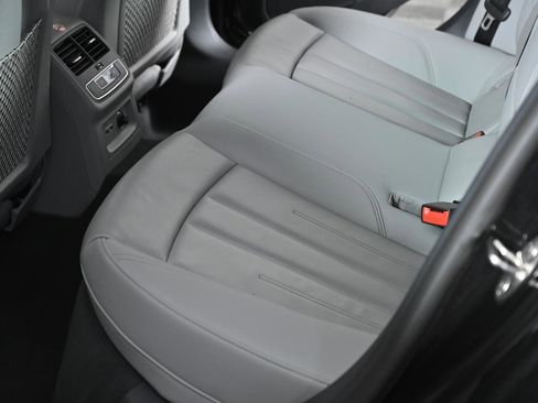 Used 2025 Audi A5 2.0T Premium Plus image 29