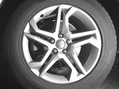 Used 2018 Audi Q5 2.0T Premium w/ Convenience Package image 13