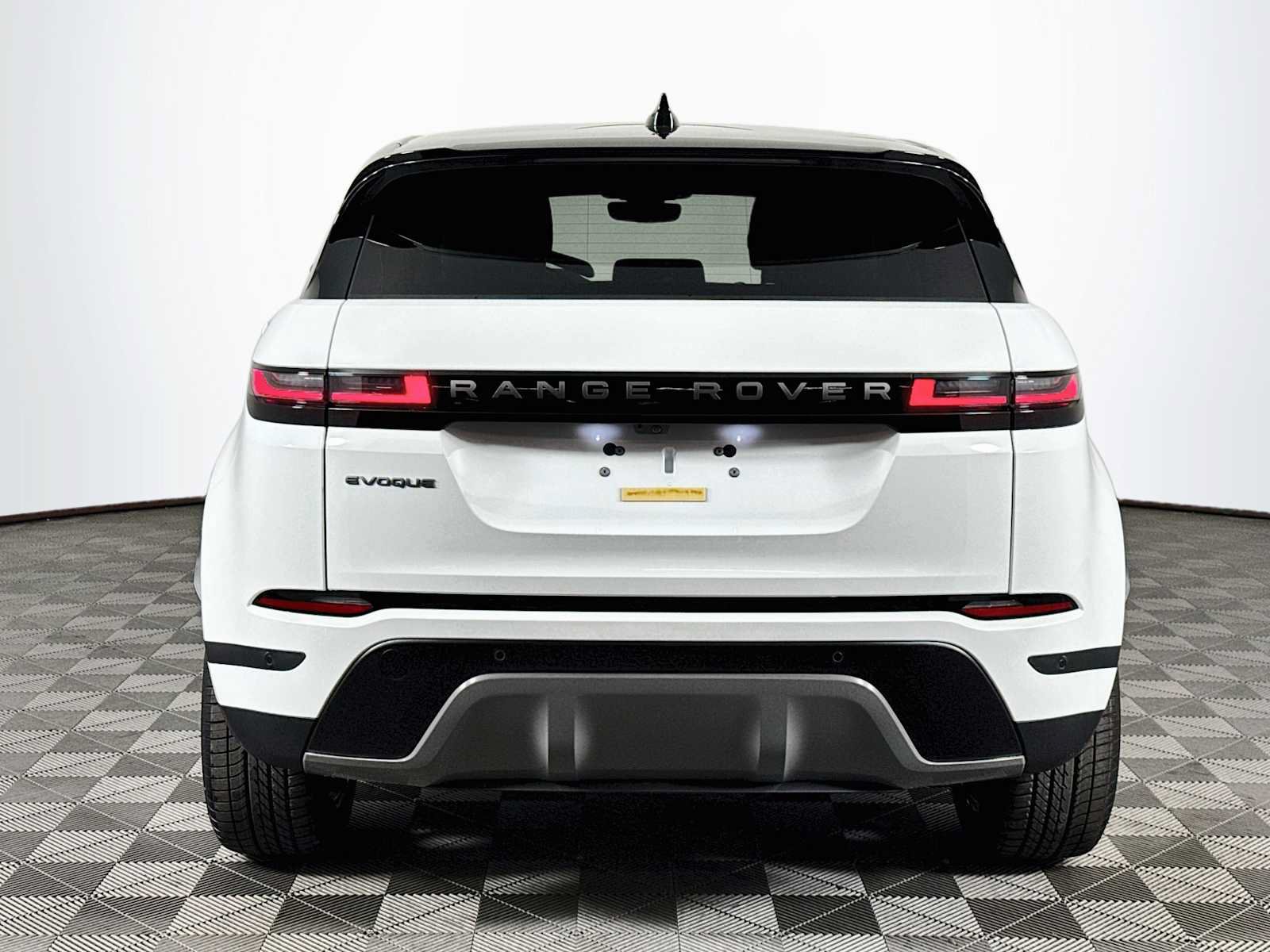 New 2026 Land Rover Range Rover Evoque S AWD/4WD image 6