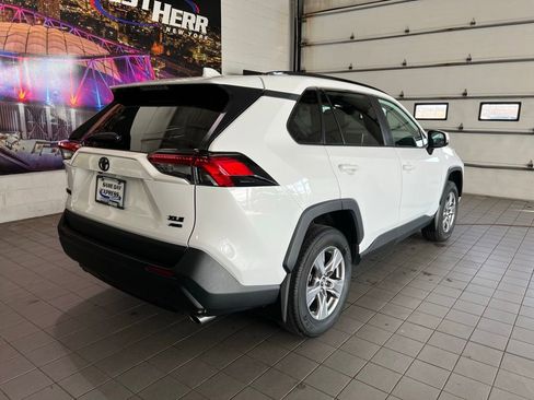 Used 2024 Toyota RAV4 XLE w/ Convenience Package image 20
