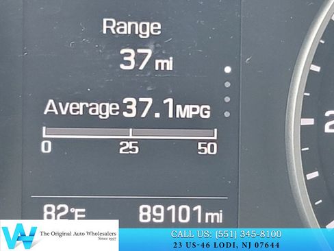 Used 2018 Hyundai Elantra SEL FWD image 25