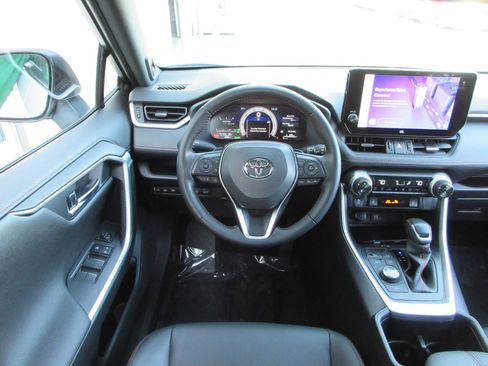 Used 2023 Toyota RAV4 XSE w/ Weather Package image 34