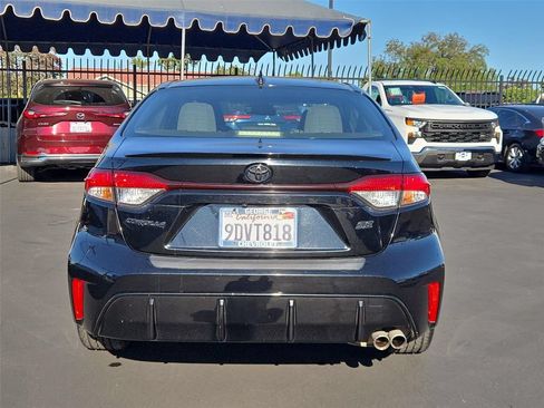 Used 2023 Toyota Corolla SE w/ SE Premium Package FWD image 31