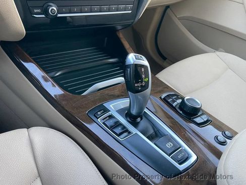 Used 2016 BMW X3 sDrive28i image 11