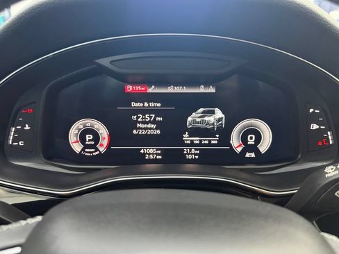 Used 2021 Audi Q8 Premium Plus w/ Premium Plus Package AWD/4WD image 14