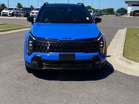 Certified 2026 Kia Sportage X-Line w/ X-Line Technology Package AWD/4WD image 2
