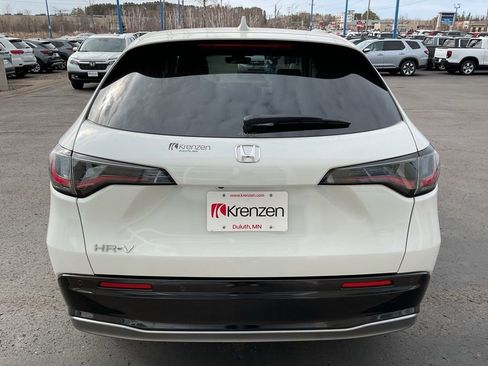 Used 2024 Honda HR-V EX-L image 6