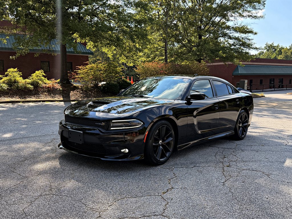 Used 2018 Dodge Charger R/T Scat Pack RWD image 1