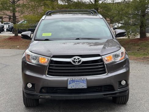 Used 2016 Toyota Highlander XLE w/ Protection Package #3 image 2
