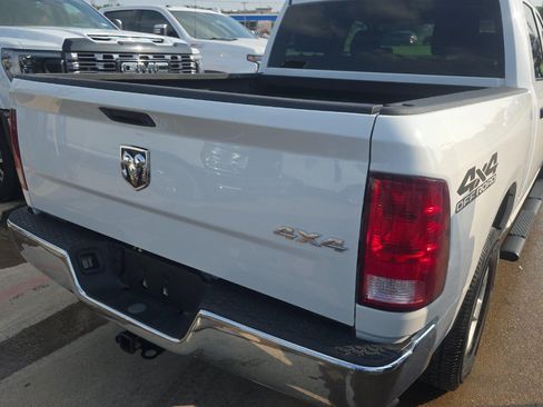 Used 2020 RAM 1500 Tradesman w/ Chrome Appearance Group AWD/4WD image 6