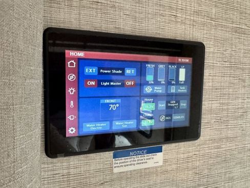 Used 2022 Mercedes-Benz Sprinter 3500 image 43