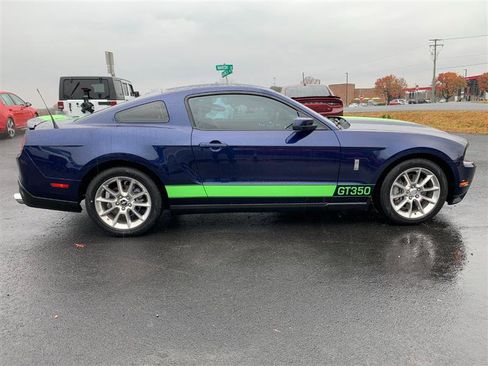 Used 2011 Ford Mustang GT Premium w/ 401A Rapid Spec Order Code image 4