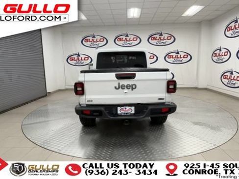 Used 2023 Jeep Gladiator Overland w/ Popular Equipment Package AWD/4WD image 7