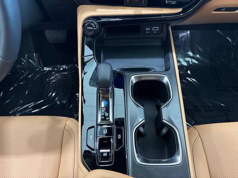 Certified 2025 Lexus NX 250 FWD w/ Cold Area Package image 22