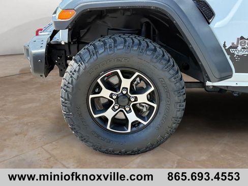 Used 2020 Jeep Wrangler Unlimited Rubicon AWD/4WD image 9