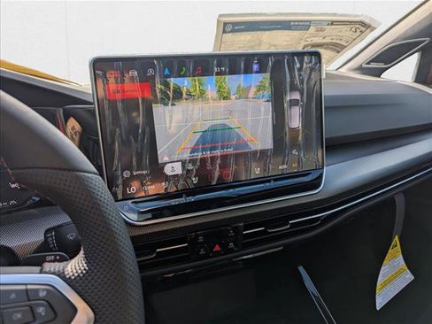 New 2025 Volkswagen GTI SE image 16