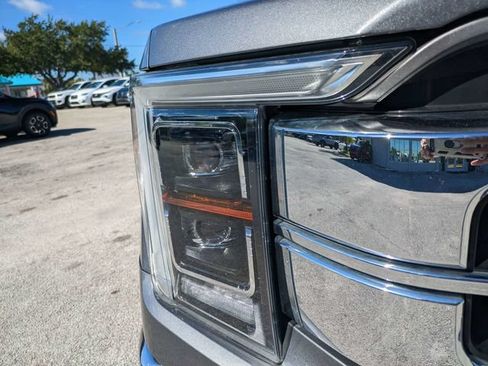 Used 2021 Ford F150 Lariat w/ Equipment Group 502A High AWD/4WD image 10