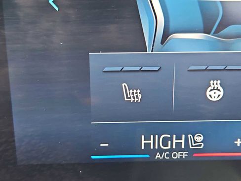 Used 2025 BMW X3 xDrive30i w/ Convenience Package image 28