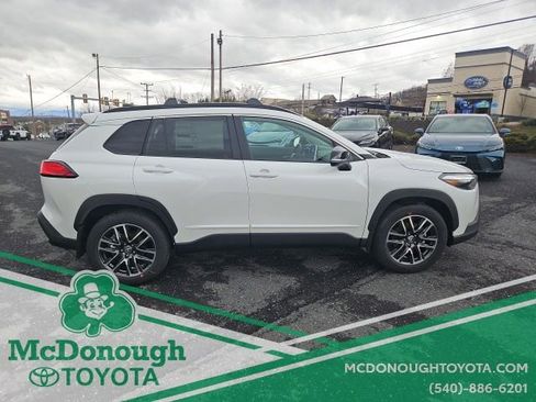 New 2026 Toyota Corolla Cross XLE w/ Convenience Package image 6