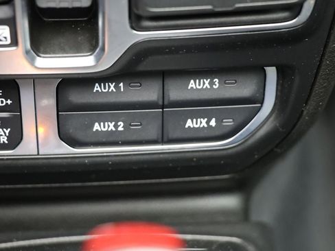 Used 2024 Jeep Wrangler Unlimited Rubicon 4xe image 18