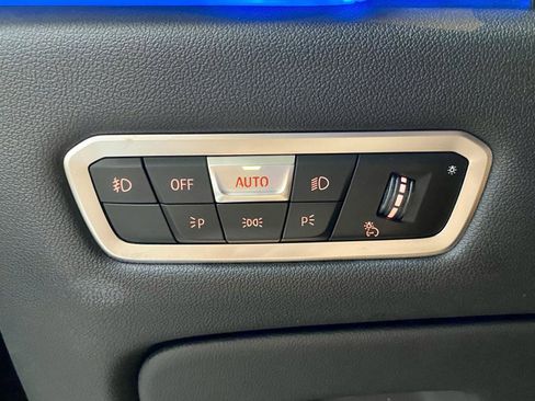 Used 2021 BMW X5 xDrive45e w/ M Sport Package AWD/4WD image 41