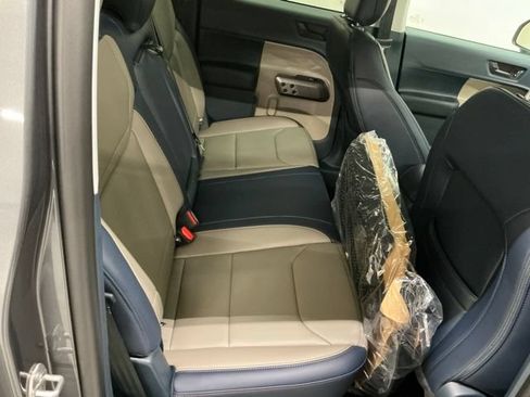 New 2026 Ford Maverick Lariat w/ 4K Tow Package AWD/4WD image 19