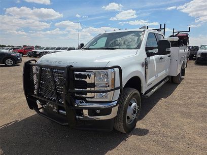 New 2025 Ford F350 XL w/ XL Chrome Package