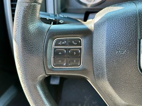 Used 2018 RAM 1500 Express image 30