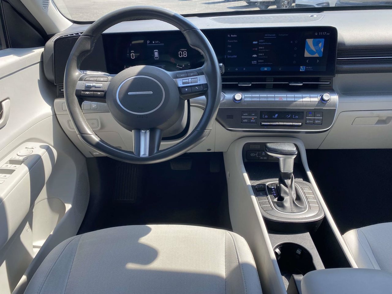 Used 2025 Hyundai Kona SEL AWD/4WD image 9