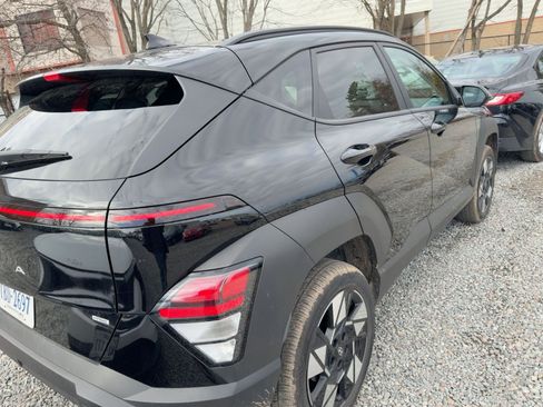 Used 2025 Hyundai Kona SEL image 6