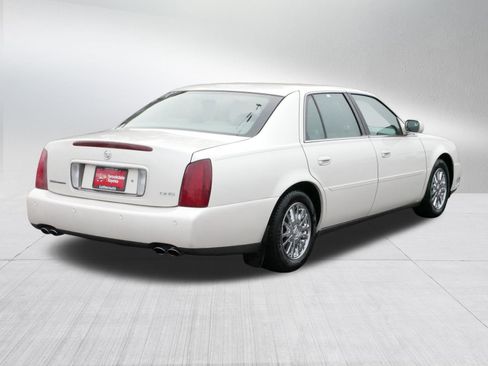 Used 2003 Cadillac De Ville DHS w/ Safety & Security Package image 7