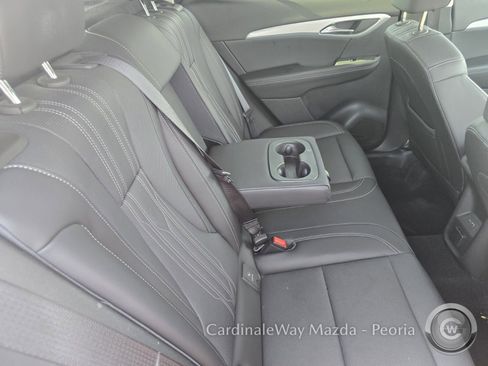 Used 2024 Buick Envision Avenir image 26