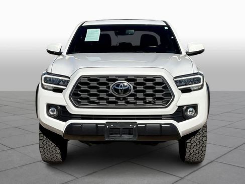 Used 2023 Toyota Tacoma TRD Off-Road image 3