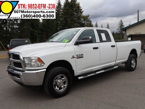 Used 2013 RAM 2500 Tradesman w/ Chrome Appearance Group AWD/4WD image 2