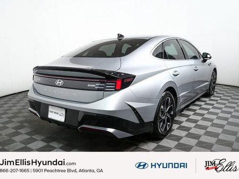 Certified 2024 Hyundai Sonata SEL image 3