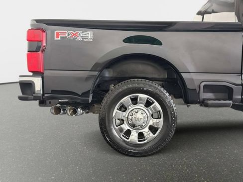 Used 2025 Ford F250 King Ranch w/ Chrome Package AWD/4WD image 21