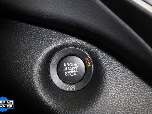 Used 2022 Jeep Cherokee Trailhawk image 29