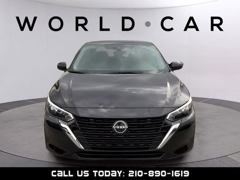 Used 2025 Nissan Sentra S image 2