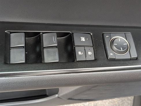 Used 2023 Lexus UX 250h FWD w/ Premium Package image 14